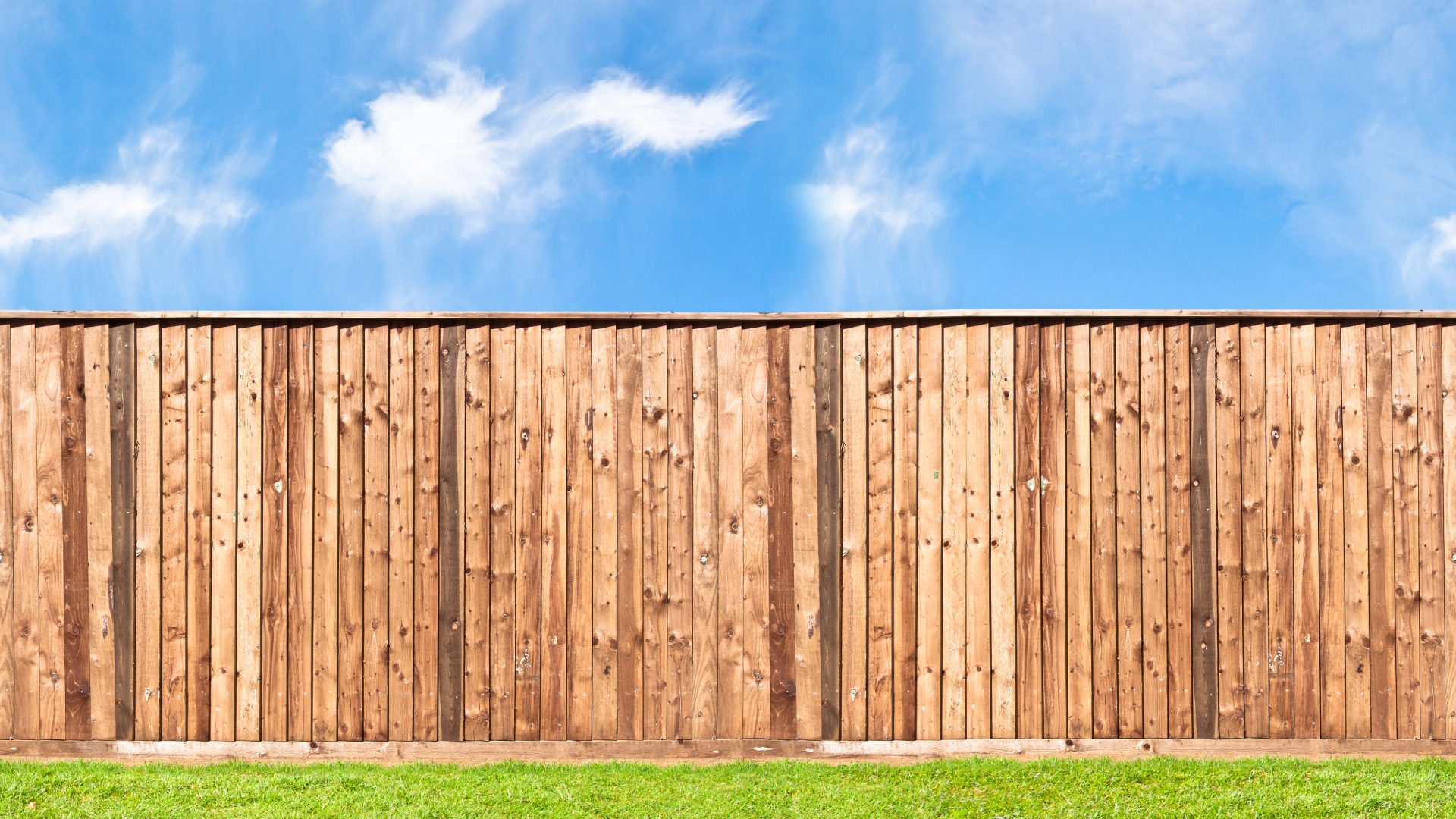 close board fence
